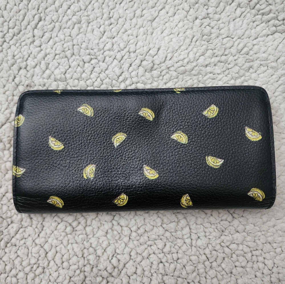 Marc By Marc Jacobs Black Lemon Print Snap Wallet